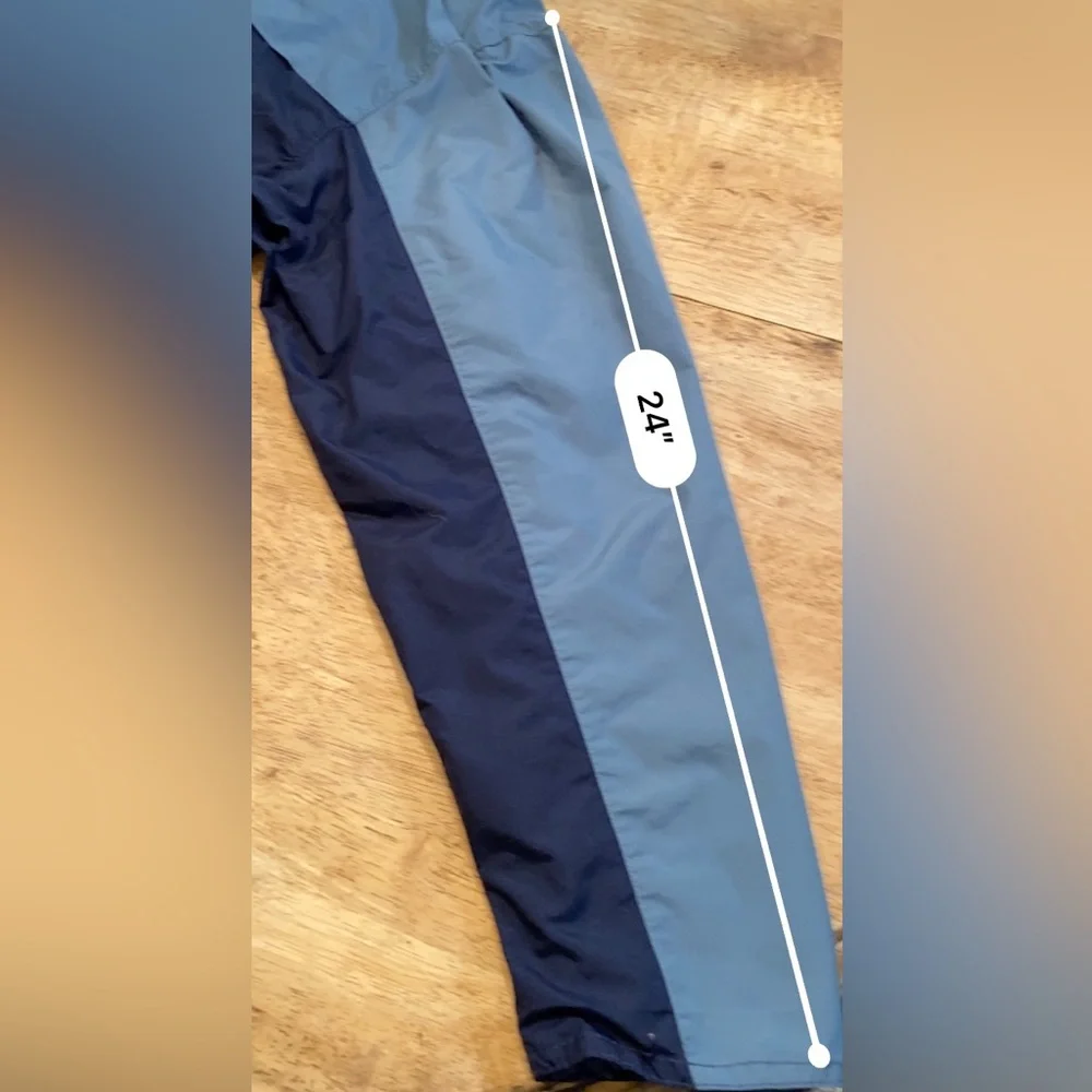 Nike Men’s XL Unisex 2 Tone Blue 100% Nylon All Weather Lined Performance Jacket